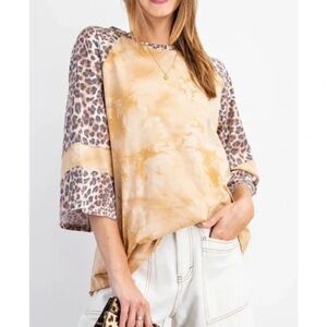 Easel Leopard Print Tee Size Small